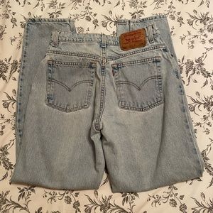 VINTAGE Levi’s 550 Jeans - Relaxed Fit, Tapered Leg